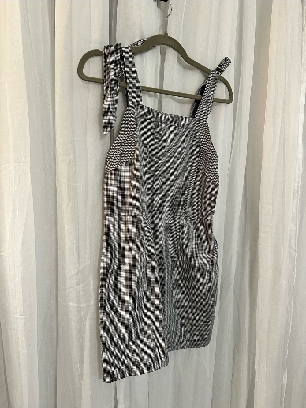 Plaid Tie-Shoulder Pinafore Dress in Gray